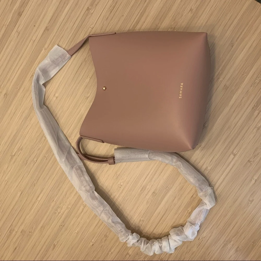 Samara Medium Shoulder Bag Peony